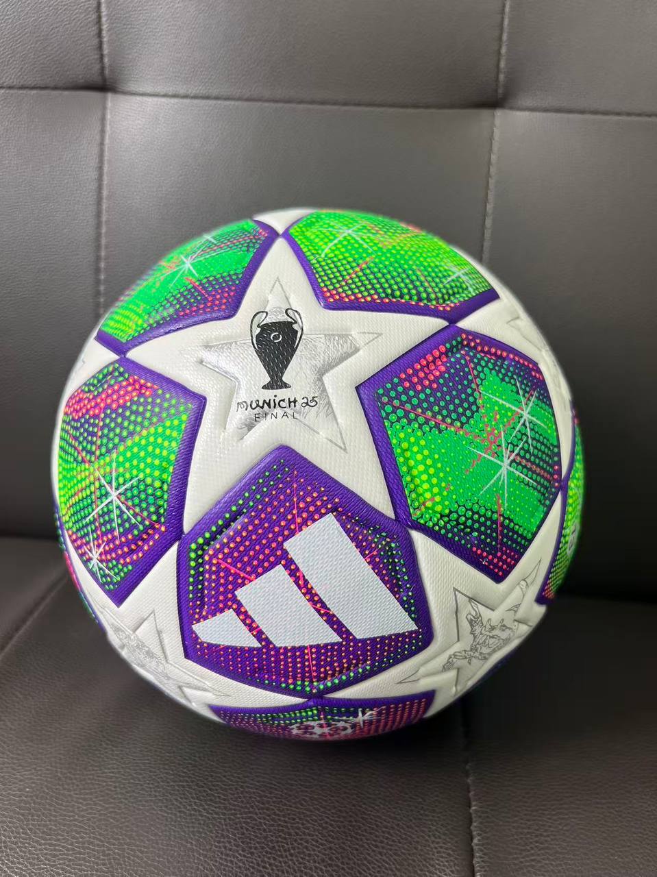 UCL Munich 25 Final Ball